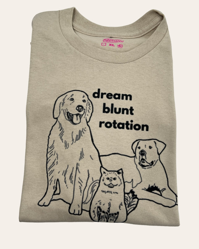 a t - shirt with a drawing of two dogs and a cat