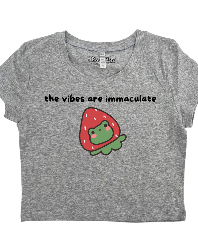 a t - shirt with the words the vibes are immaculate
